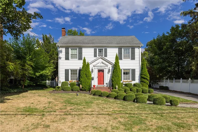 $317,500 | 744 Castle Street, Geneva City, NY 14456