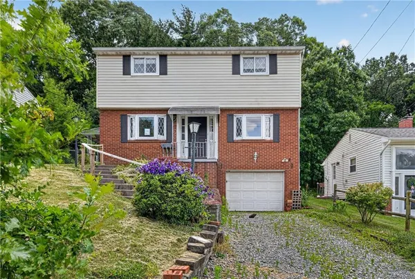 $204,900 | 1025 Catherine Drive, Conway, PA 15027