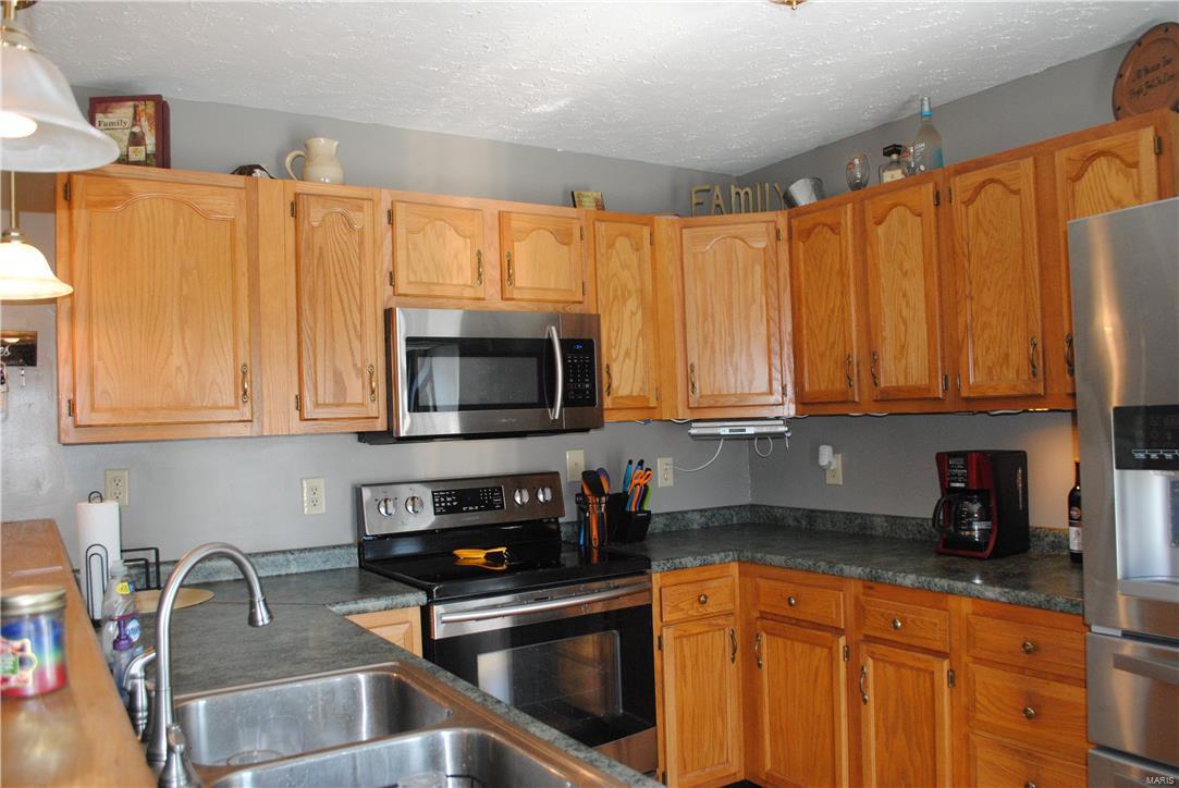 152 Walnut Ridge Drive Bethalto, IL 62010 - Photo 5 of 24 Gallery Image 5