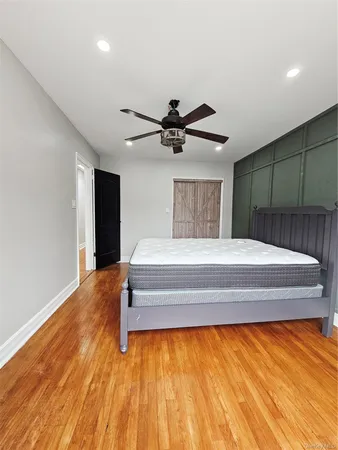 $3,650 | 2082 Pitman Avenue | Wakefield