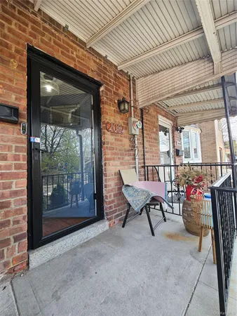 $3,650 | 2082 Pitman Avenue | Wakefield