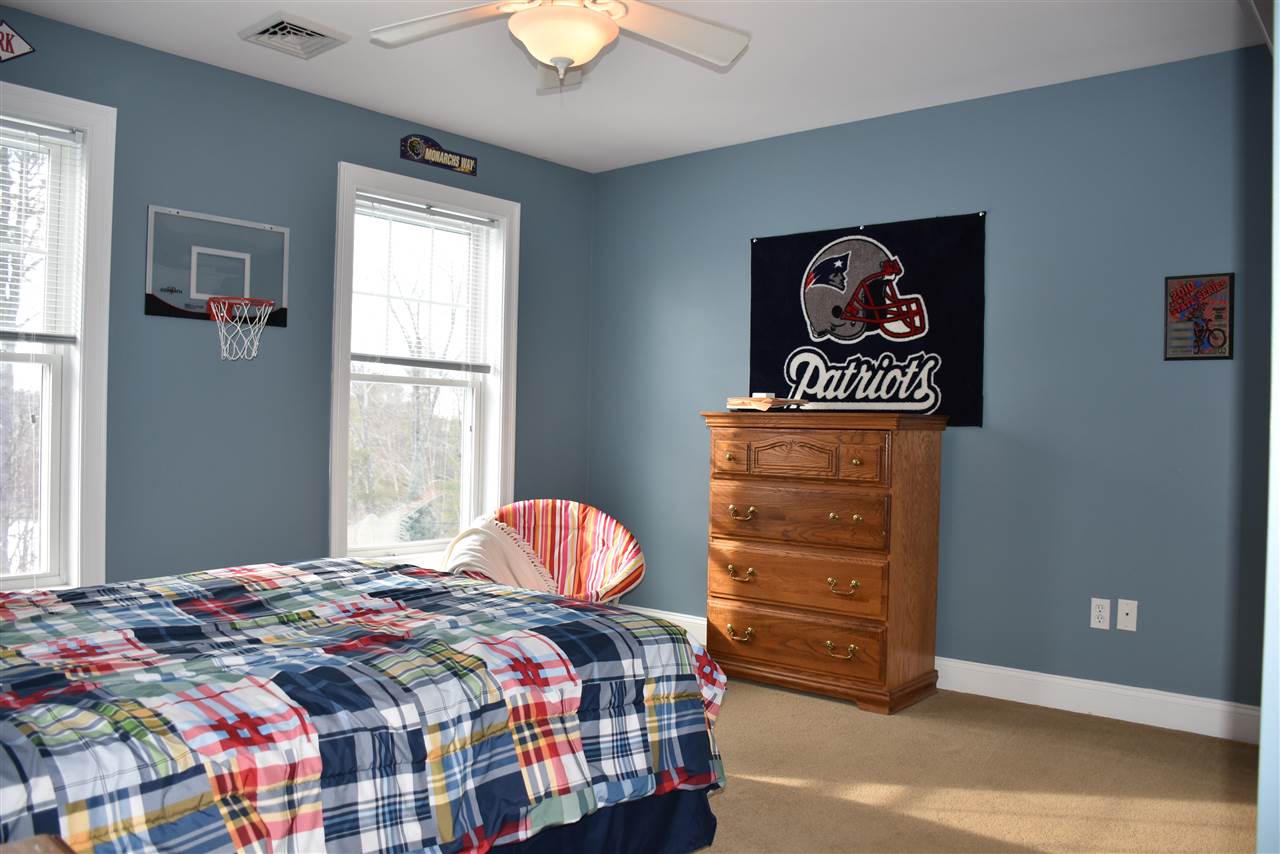 265 Swamp Road Epsom, NH 03234 - Photo 27 of 35