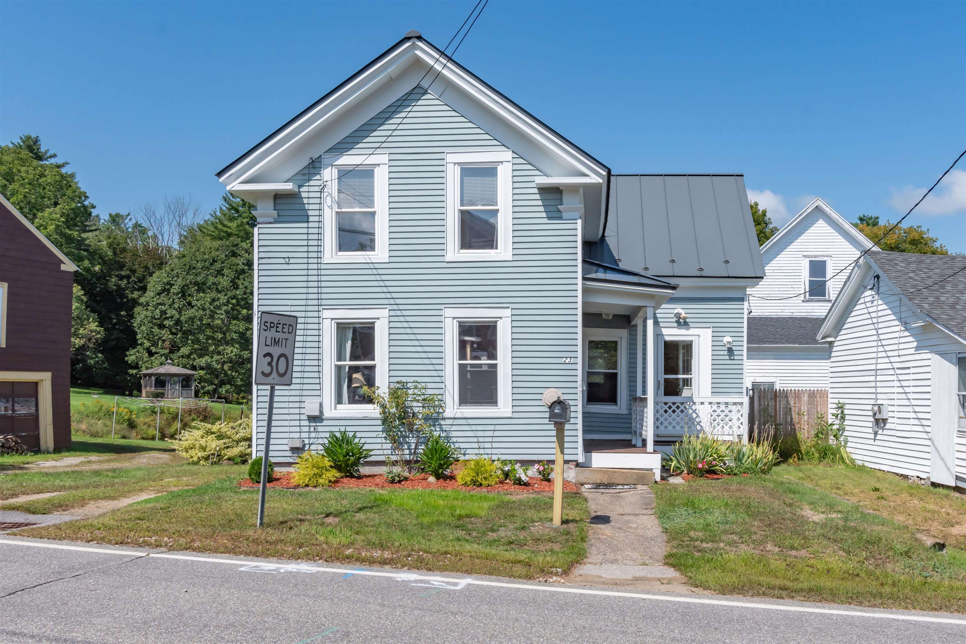 23 Concord Hill Road Pittsfield, NH 03263 - Photo 2 of 43