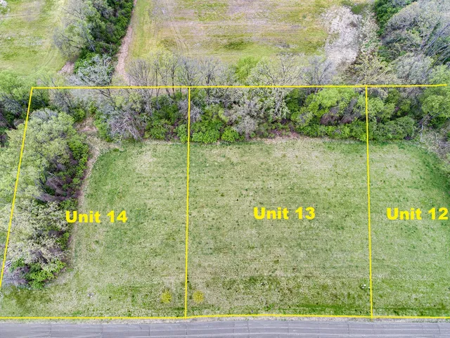 $65,900 | 4700 Nantucket Drive, Unit 13, Jackson, MI 49201