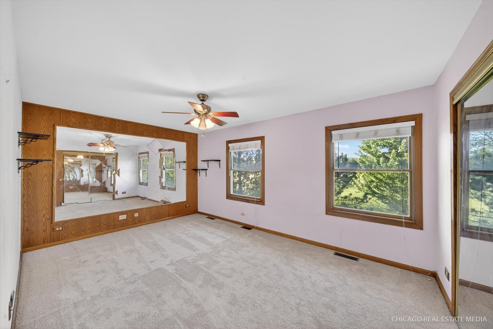811 Pahl Road Elk Grove Village, IL 60007 - Photo 13 of 19