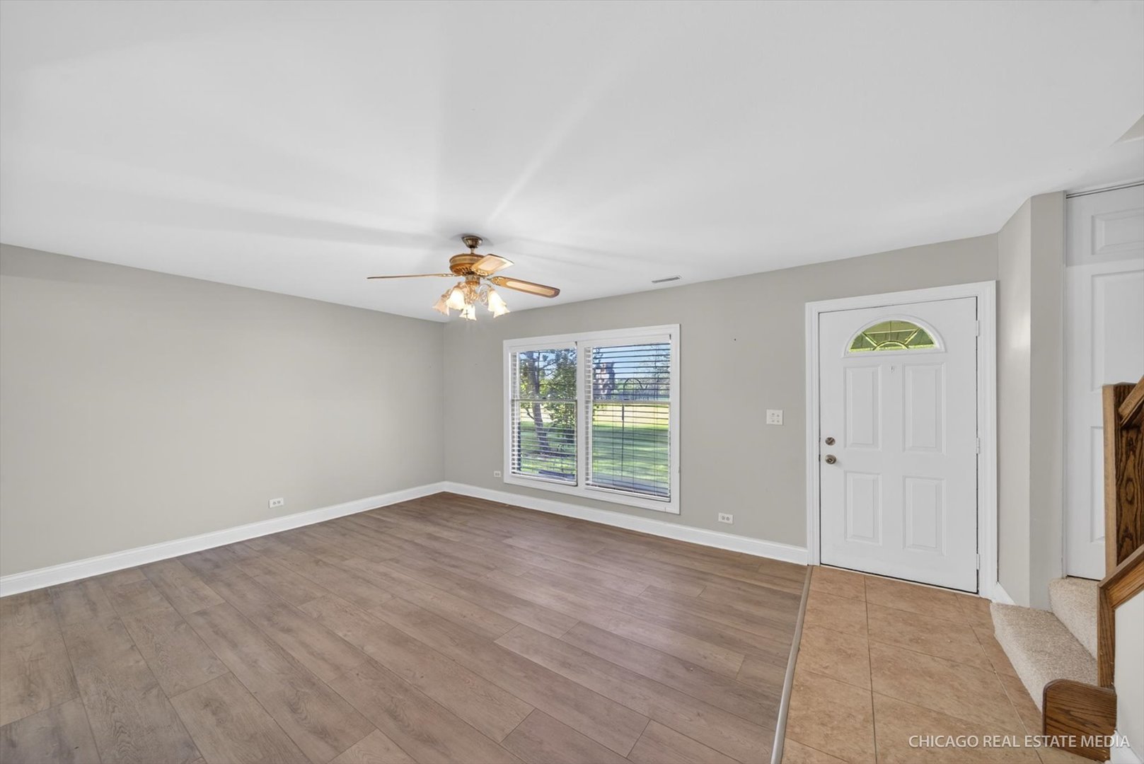 811 Pahl Road Elk Grove Village, IL 60007 - Photo 5 of 19