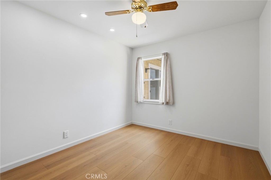 2407 North Keystone Street Burbank, CA 91504 - Photo 20 of 28 a view of an empty room with a window