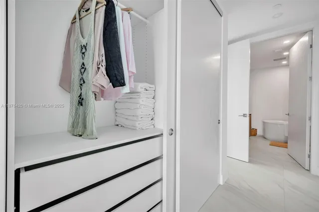 $10,500 | 17550 Collins Avenue, Unit 801, Sunny Isles Beach, FL 33160