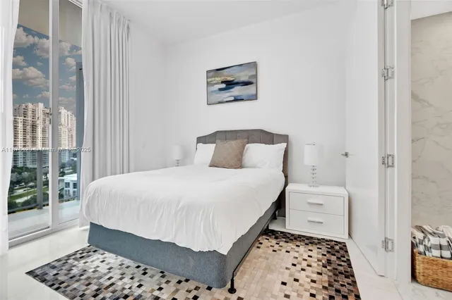 $10,500 | 17550 Collins Avenue, Unit 801, Sunny Isles Beach, FL 33160