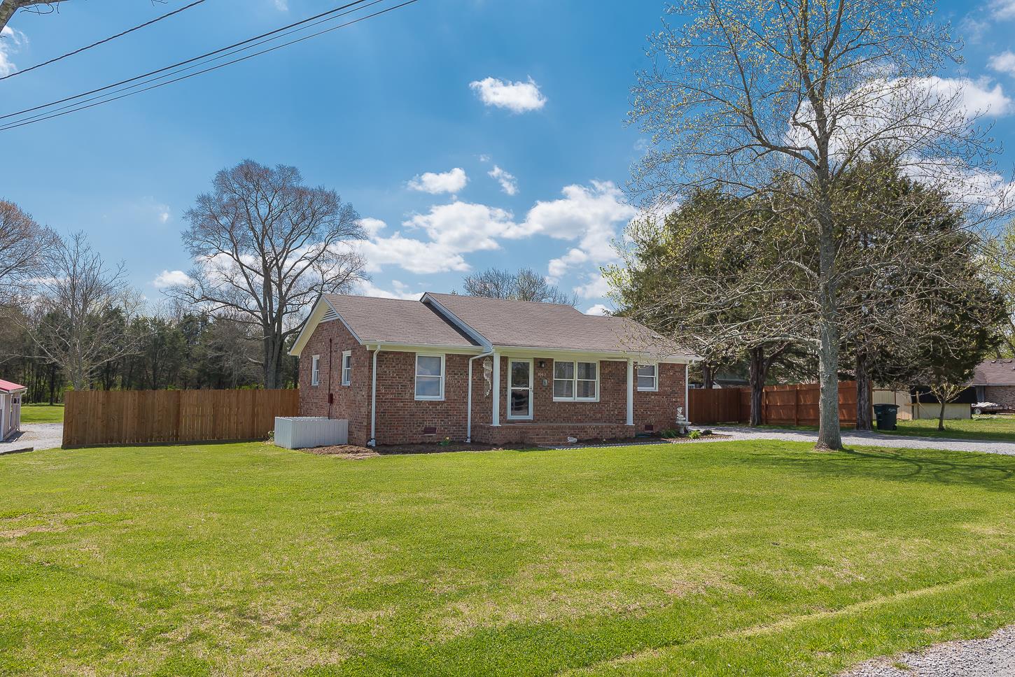 1063 River Barfield Road Murfreesboro, TN 37128 - Photo 2 of 30 Gallery Image 2
