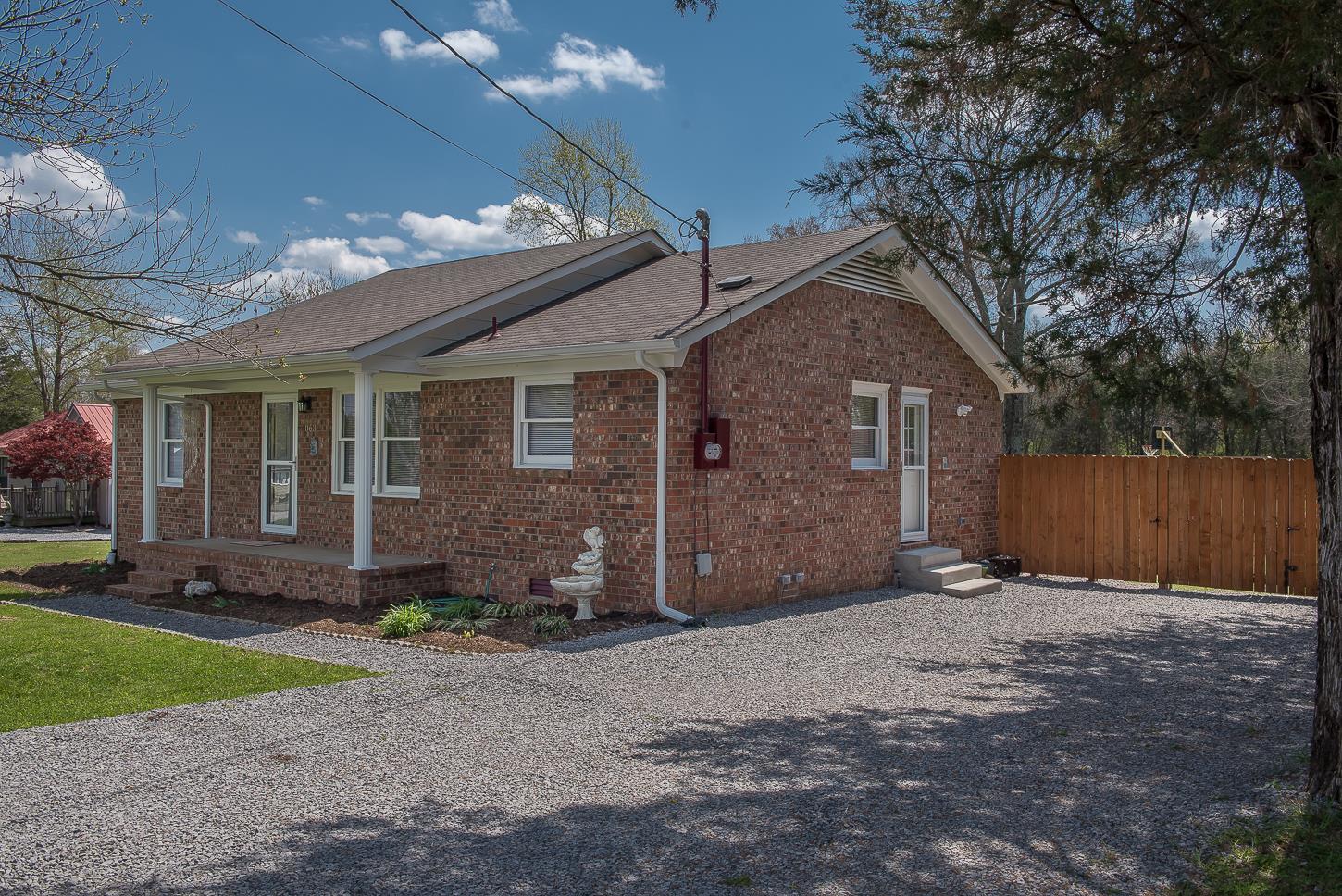 1063 River Barfield Road Murfreesboro, TN 37128 - Photo 5 of 30 Gallery Image 5
