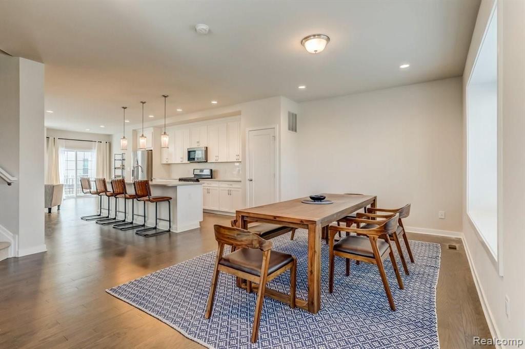 2841 Hardwick Road Ann Arbor, MI 48105 - Photo 15 of 43
