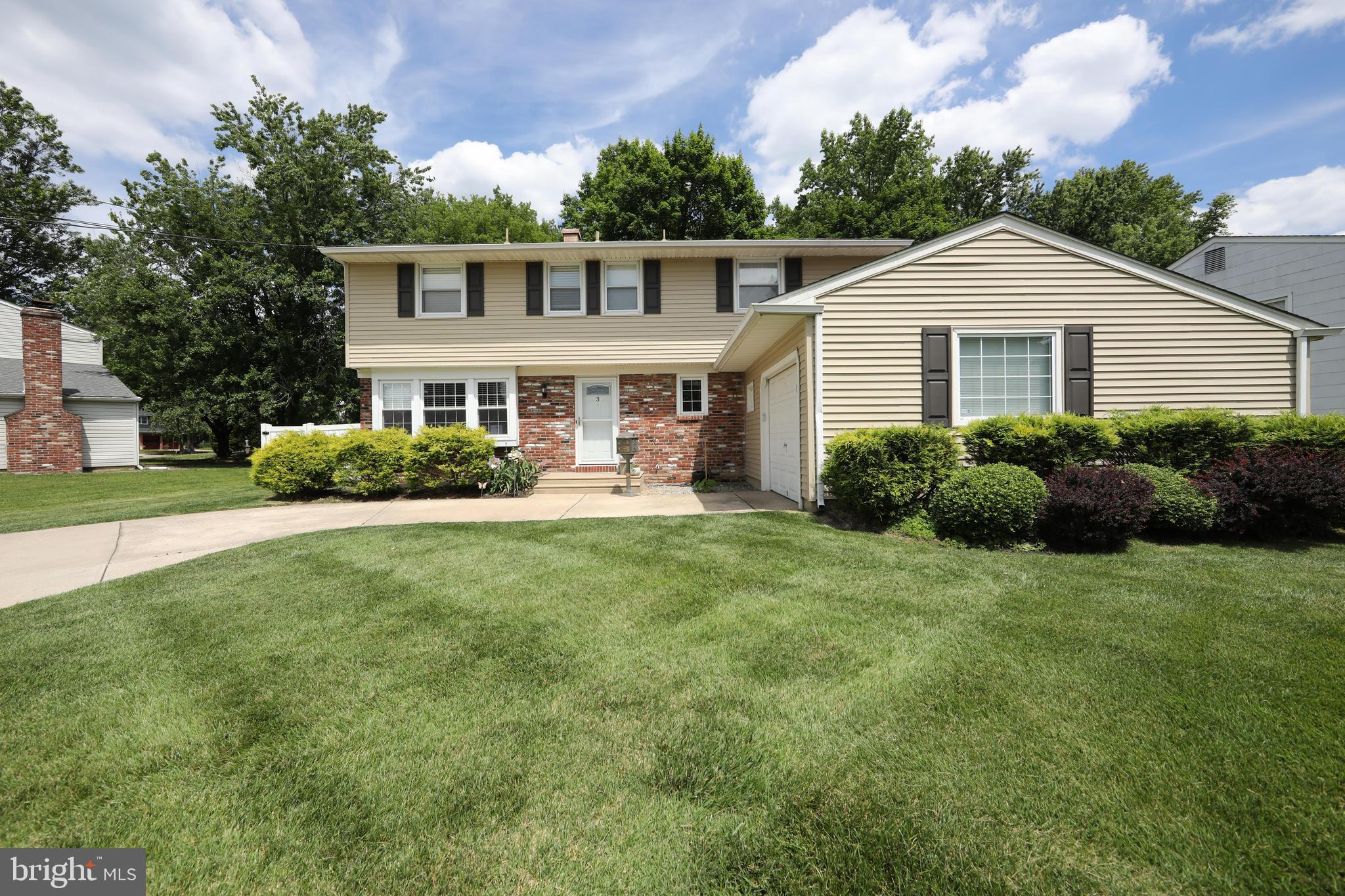 3 Rabbit Run Road Cherry Hill, NJ 08003 - Photo 4 of 42 Gallery Image 4