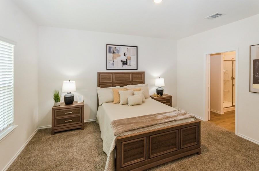 822 Amelia Court Pilot Point, TX 76258 - Photo 21 of 40