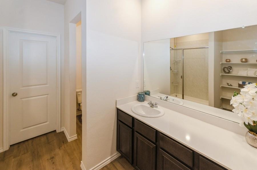 822 Amelia Court Pilot Point, TX 76258 - Photo 26 of 40