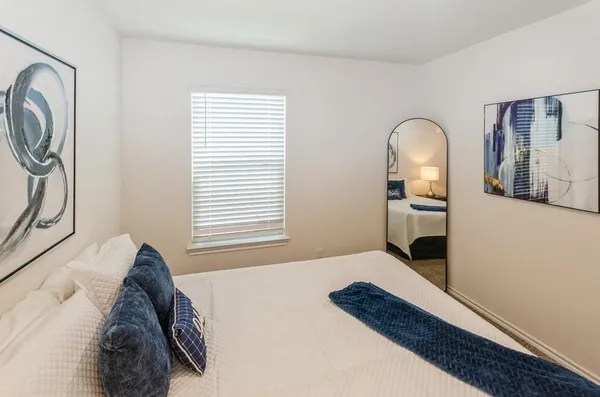 $349,999 | 822 Amelia Court, Pilot Point, TX 76258