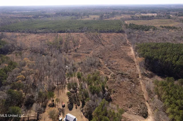 $129,500 | 231 County Road, Mantee, MS 39751