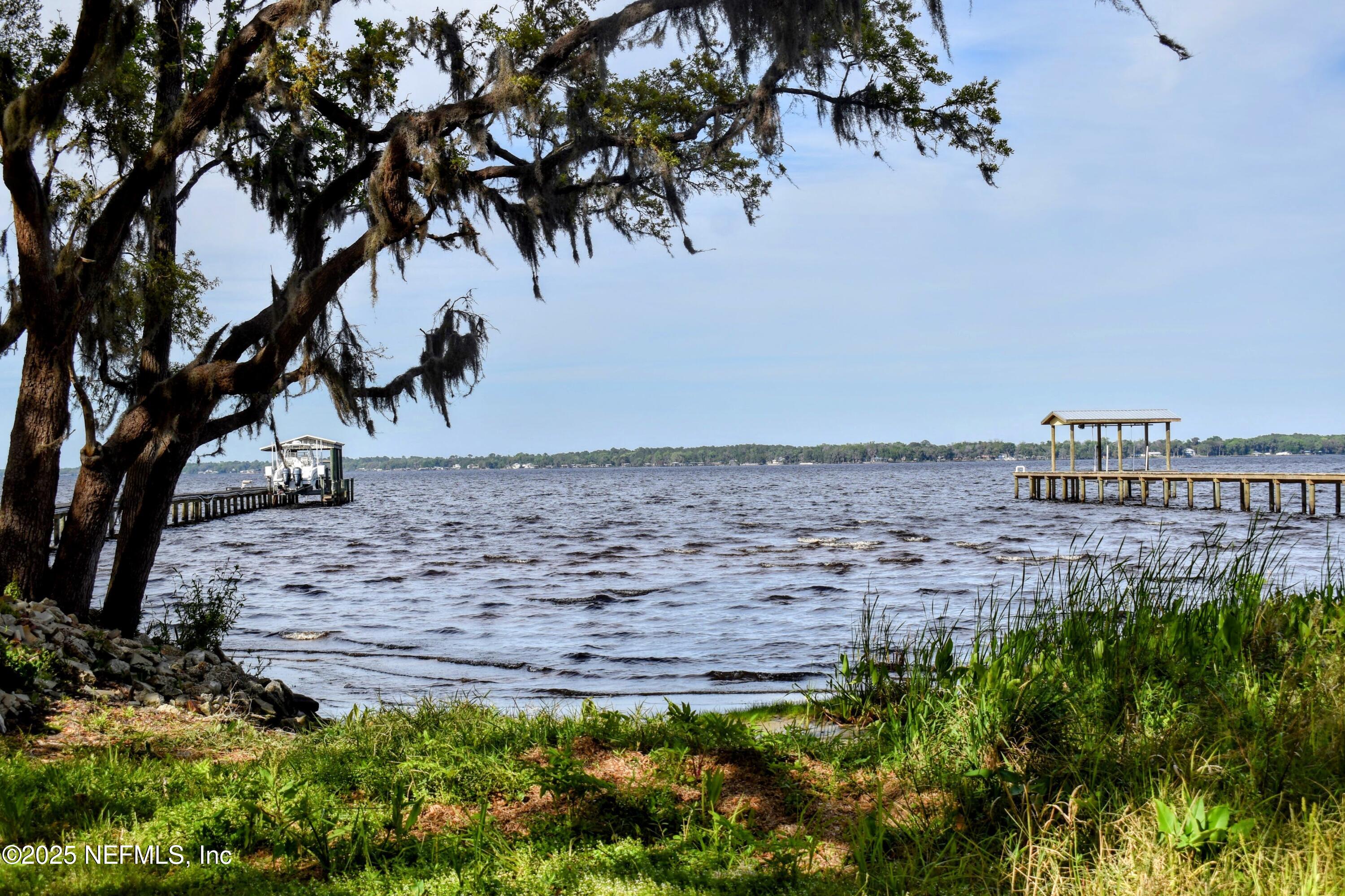 112 Bunch Road Palatka, FL 32177 - Photo 2 of 15 DSC_0088-EDIT