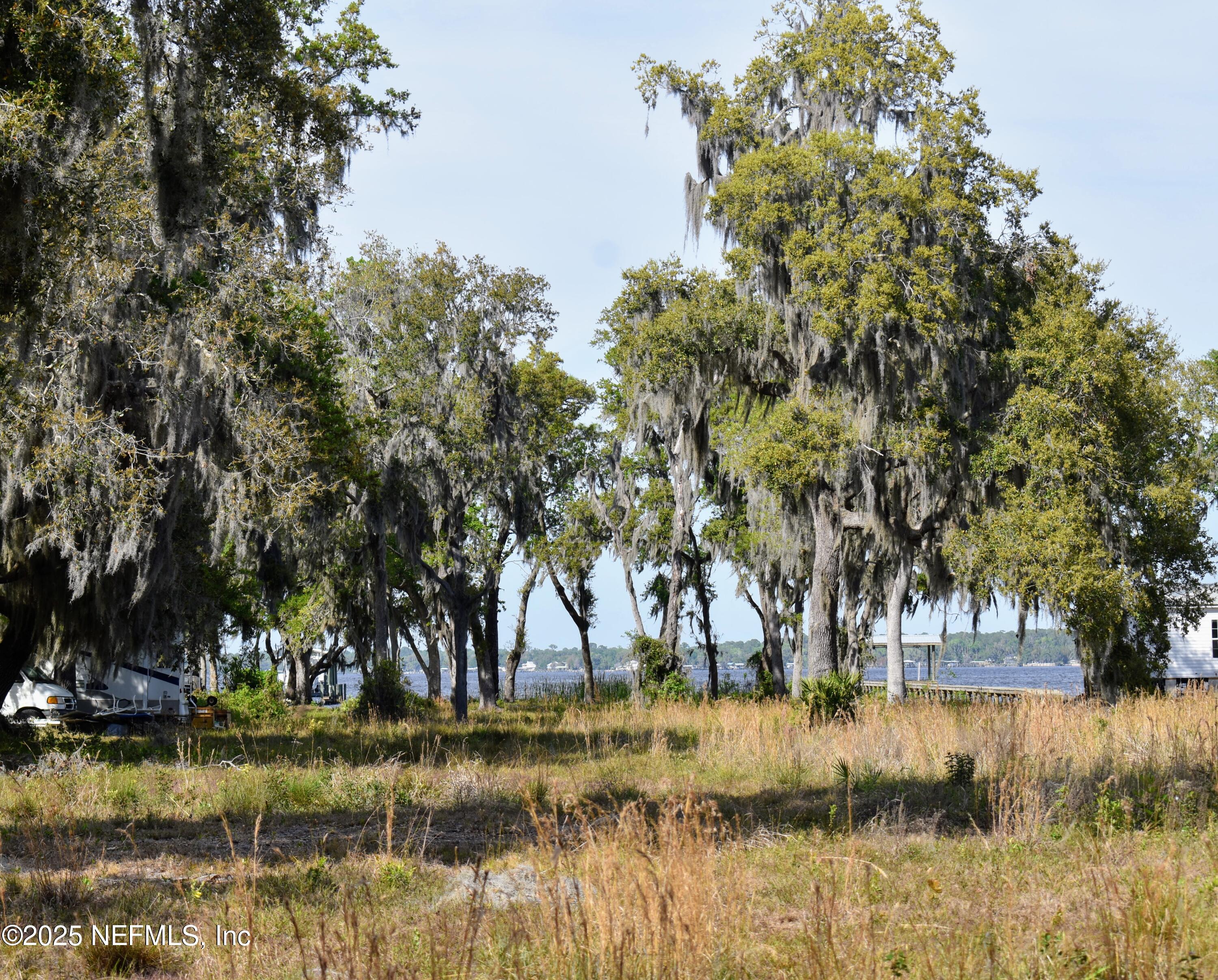 112 Bunch Road Palatka, FL 32177 - Photo 7 of 15 DSC_0081