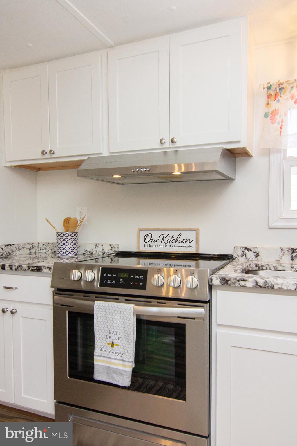 2551 Baltimore Boulevard, Unit 43 Finksburg, MD 21048 - Photo 8 of 29 soft close cabnetry