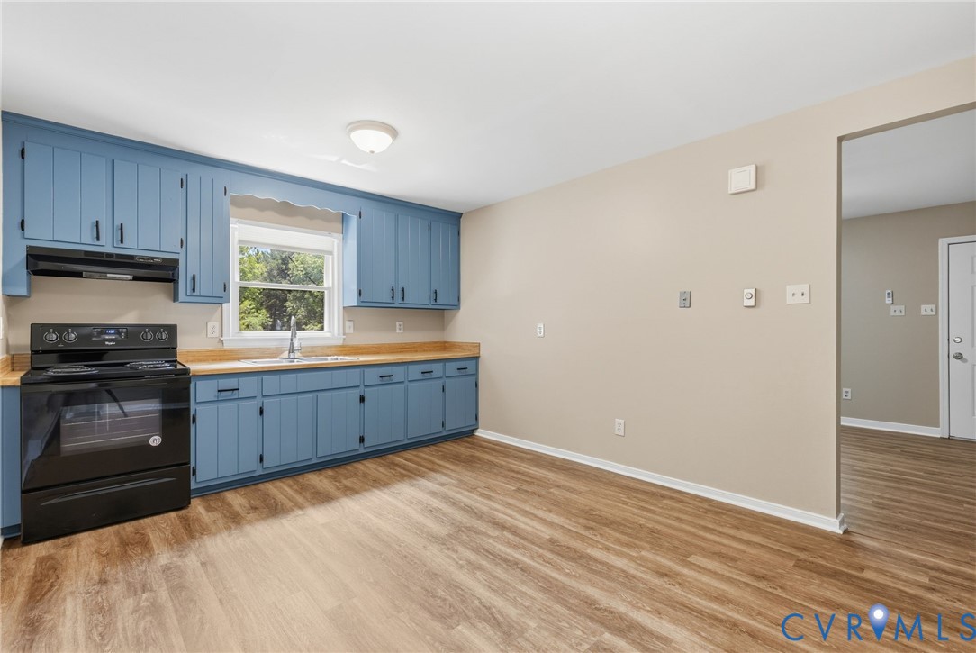 4413 Bridgewood Road Midlothian, VA 23112 - Photo 10 of 22