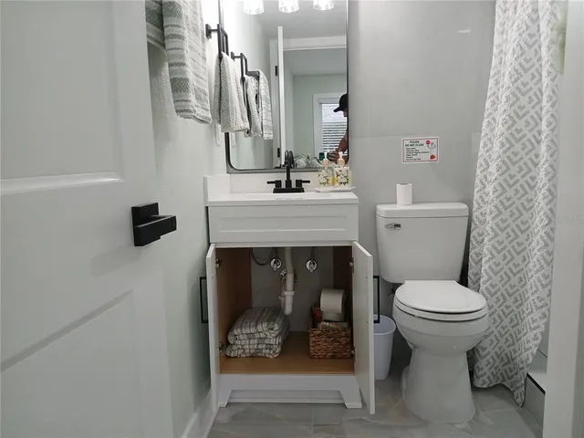 $102,900 | 4129 Dolphin Drive, Unit 1, Tampa, FL 33617