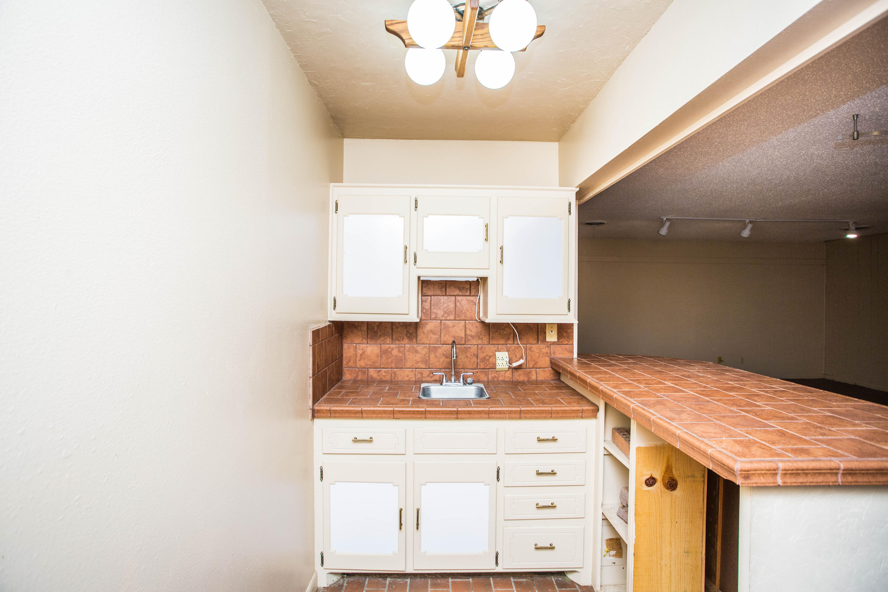 2313 58th Street Lubbock, TX 79412 - Photo 45 of 75 5V2A0142