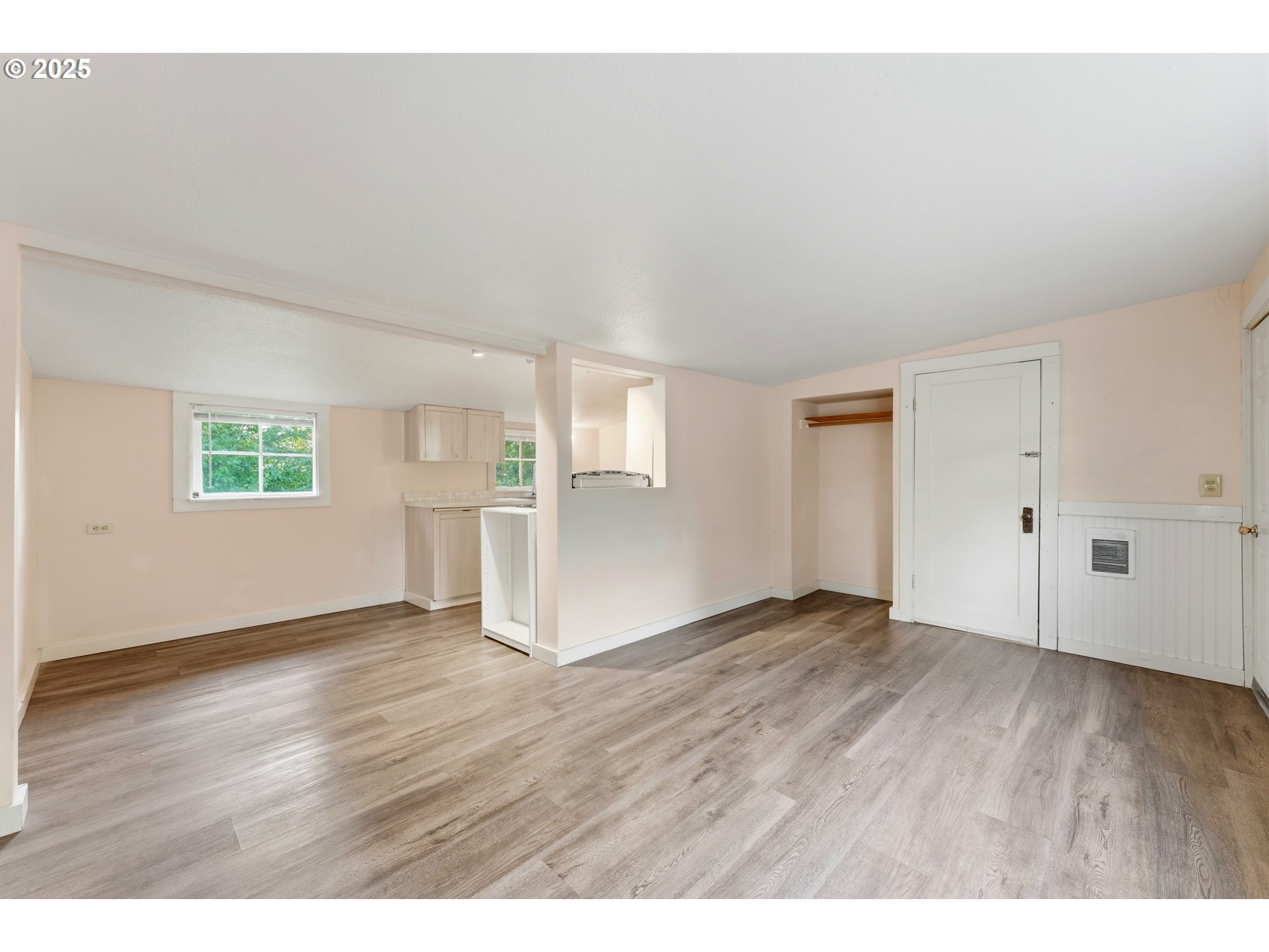 327 Powell Road Milton Freewater, OR 97862 - Photo 15 of 48 a view of an empty room with wooden floor