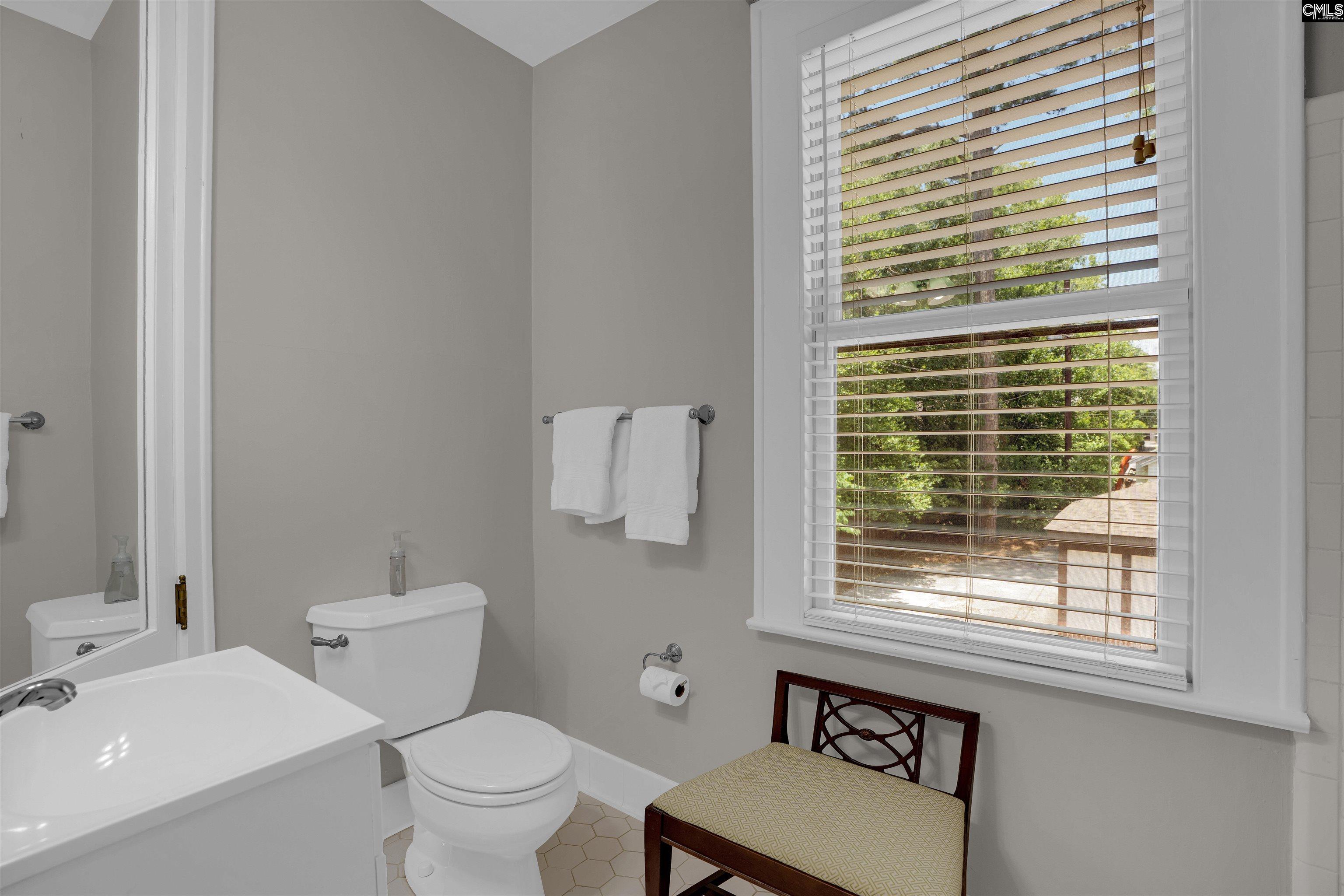 2415 Heyward Street Columbia, SC 29205 - Photo 13 of 25