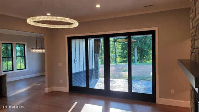 $999,900 | 5208 Aspen Avenue, Morristown, TN 37813