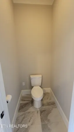 $999,900 | 5208 Aspen Avenue, Morristown, TN 37813