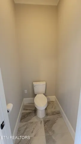 $999,900 | 5208 Aspen Avenue, Morristown, TN 37813