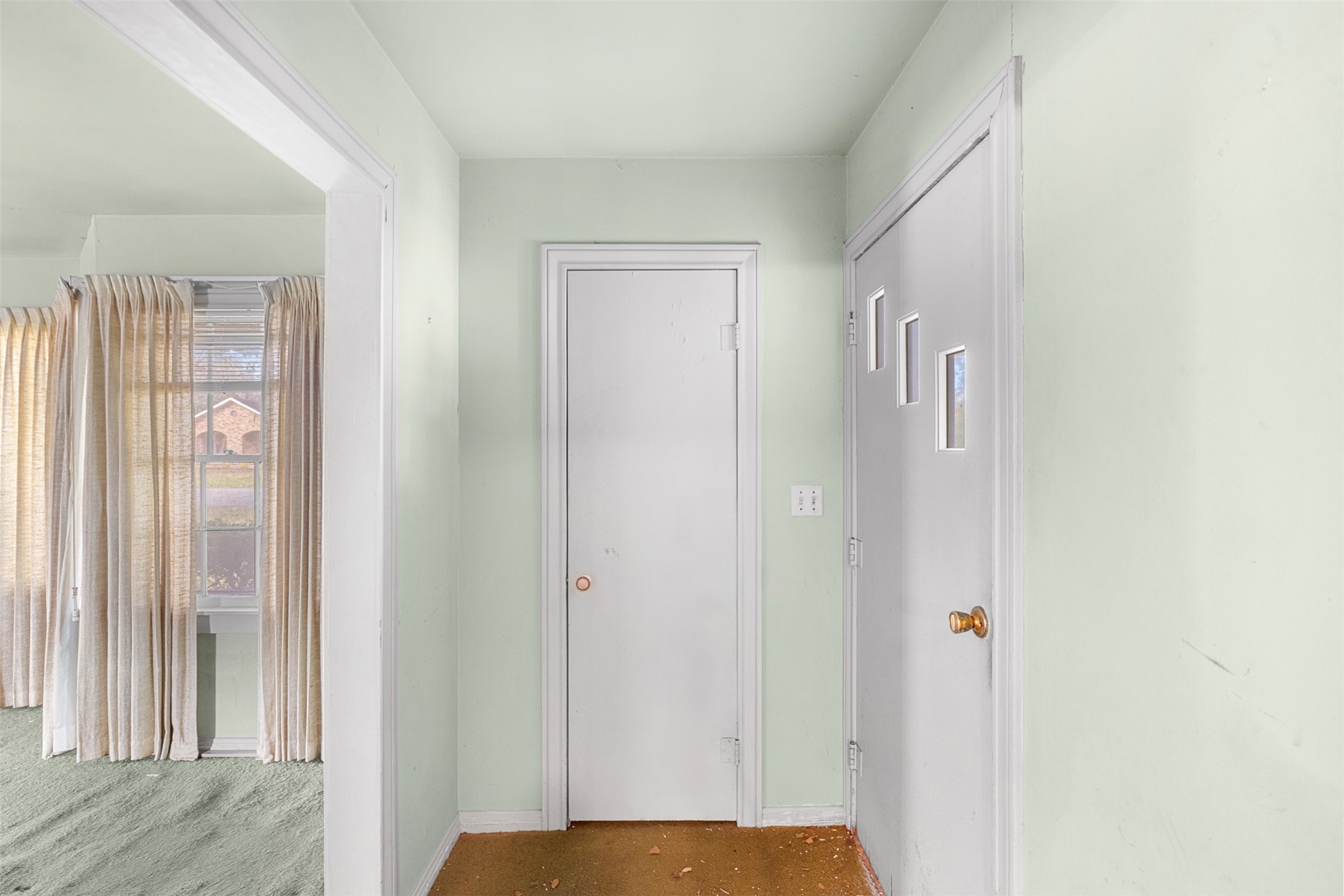 323 Harbert Street Columbus, TX 78934 - Photo 6 of 27