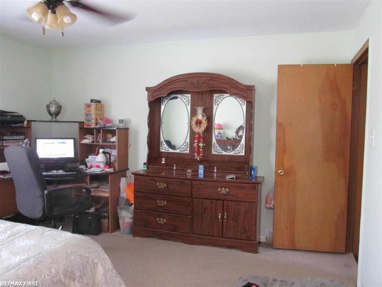 280 Alter Road Detroit, MI 48215 - Photo 18 of 27 31318590-22.JPG