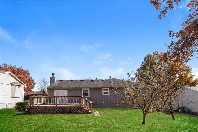 $330,000 | 408 North Washington Street, Raymore, MO 64083