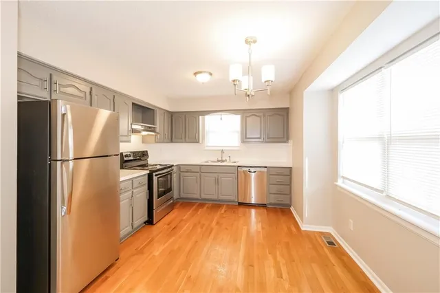 $330,000 | 408 North Washington Street, Raymore, MO 64083