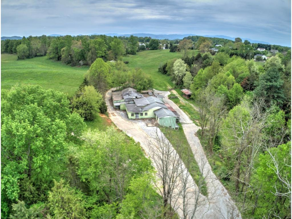 2 Lingo Road, Unit 2 Jonesborough, TN 37659 - Photo 12 of 29 Photo 12