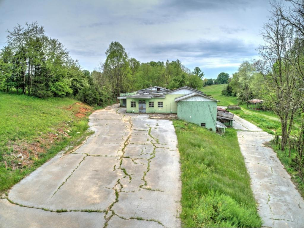 2 Lingo Road, Unit 2 Jonesborough, TN 37659 - Photo 14 of 29 Photo 14