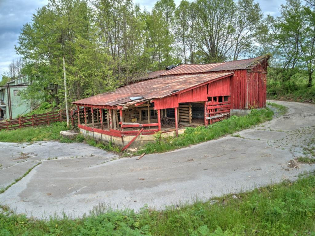 2 Lingo Road, Unit 2 Jonesborough, TN 37659 - Photo 16 of 29 Photo 16