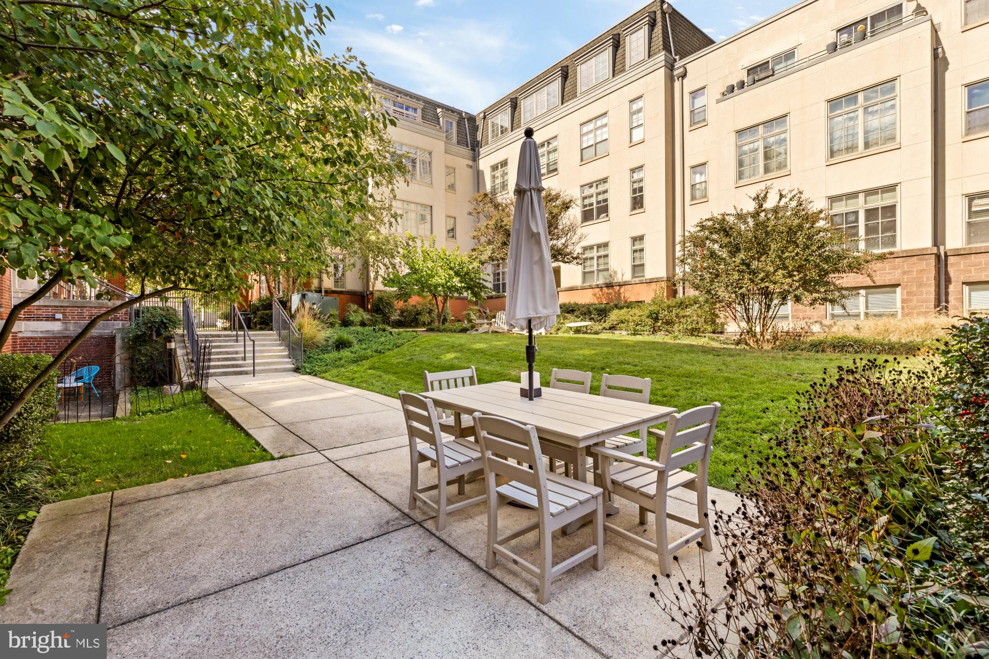 150 V Street Northwest, Unit VL02 Washington, DC 20001 - Photo 17 of 18 a view of a patio with a yard