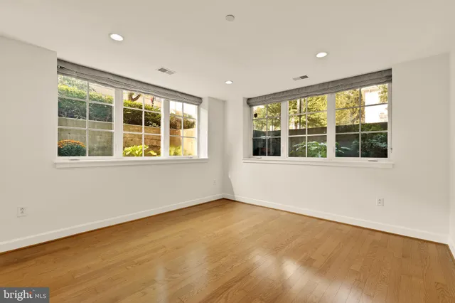 $425,000 | 150 V Street Northwest, Unit VL02, Washington, DC 20001