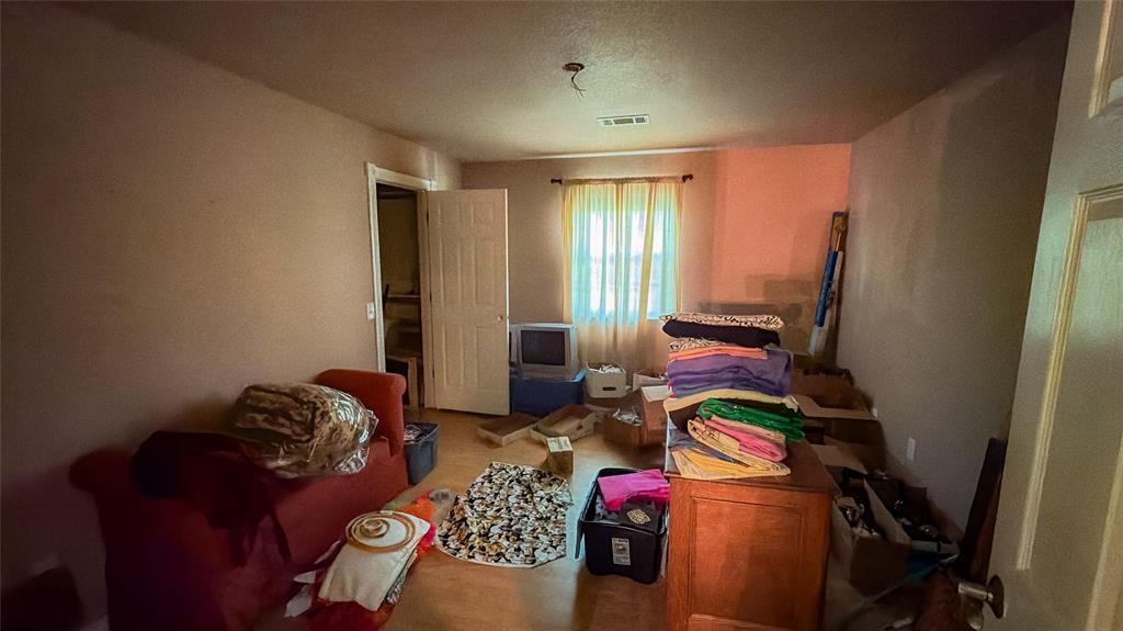 2900 Robinson Road Denton, TX 76210 - Photo 18 of 33 Image quality insufficient for description