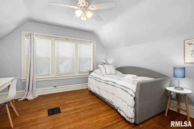 $200,000 | 1216 East Rouse Avenue, Peoria Heights, IL 61616