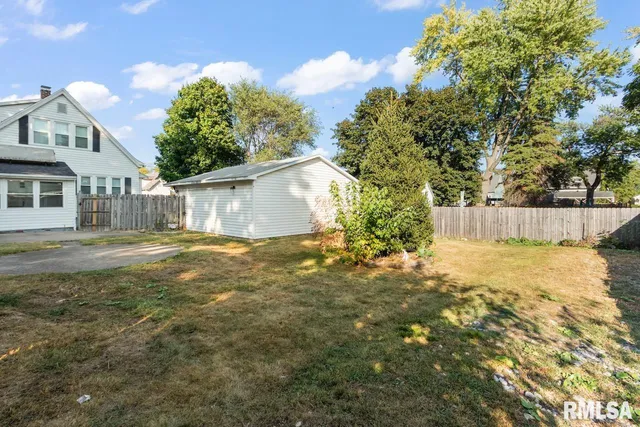 $200,000 | 1216 East Rouse Avenue, Peoria Heights, IL 61616