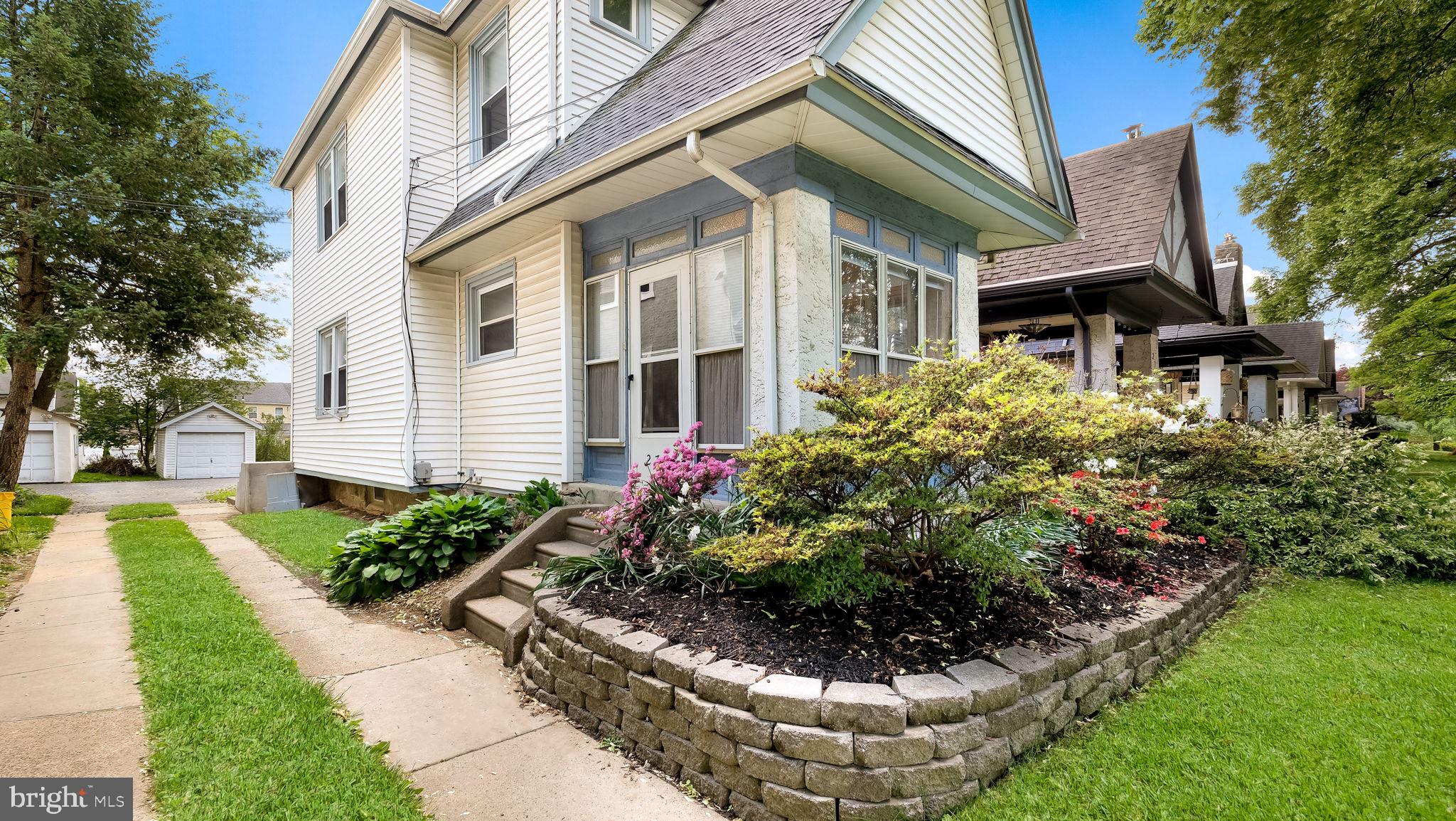 271 Ballymore Road Springfield, PA 19064 - Photo 4 of 21