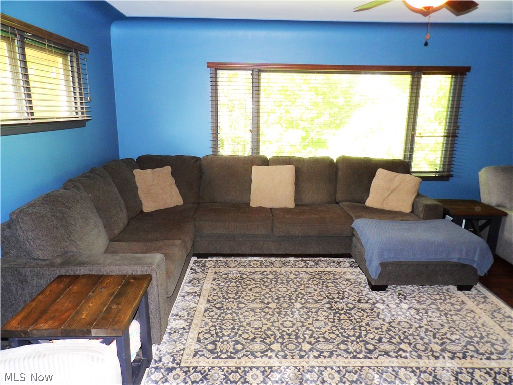 69857 Vernon Road Martins Ferry, OH 43935 - Photo 12 of 48