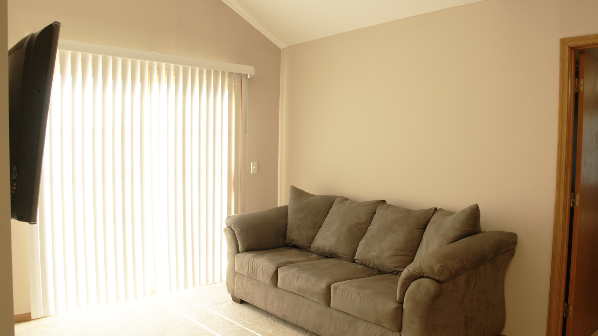 1080 Cherry Valley Road Bull Valley, IL 60050 - Photo 24 of 29