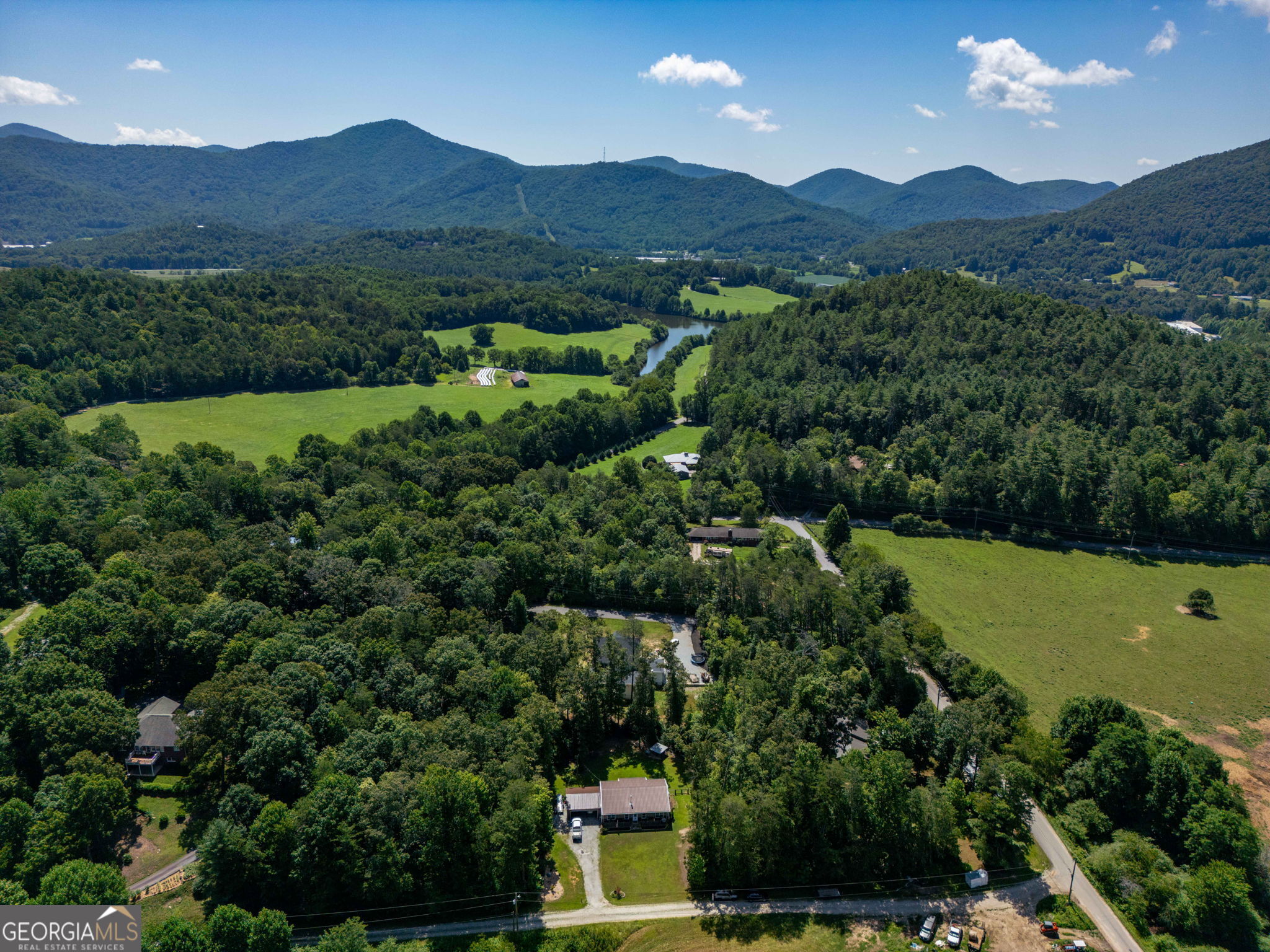 159 Sandy Lane Rabun Gap, GA 30568 - Photo 2 of 58