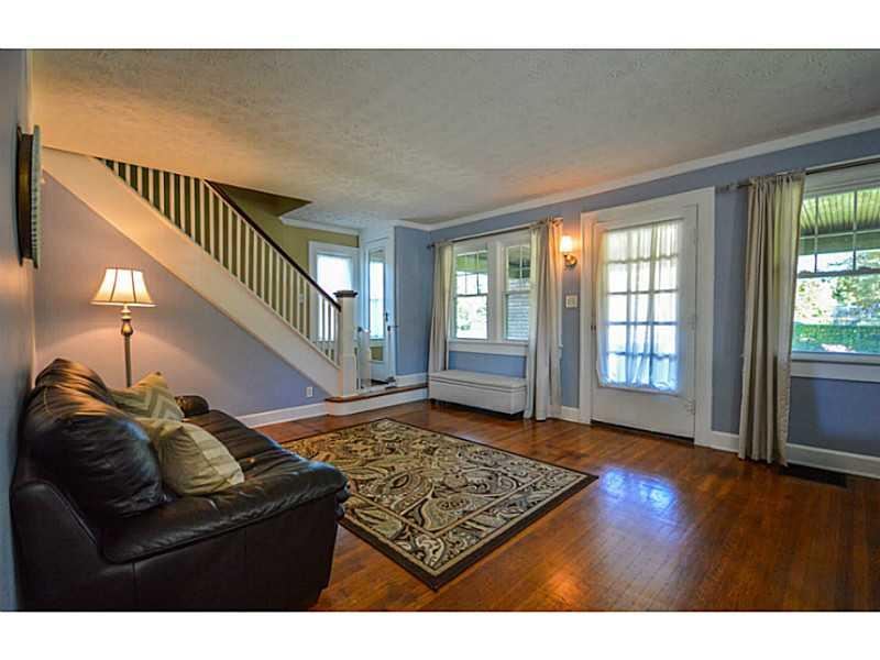 986 North Audubon Road Indianapolis, IN 46219 - Photo 4 of 24 Gallery Image 4