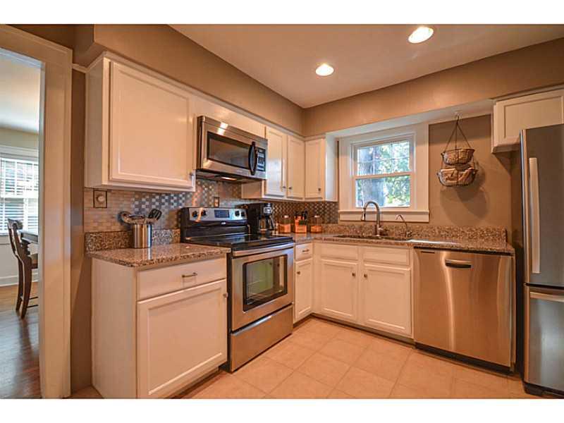 986 North Audubon Road Indianapolis, IN 46219 - Photo 10 of 24 Gallery Image 10